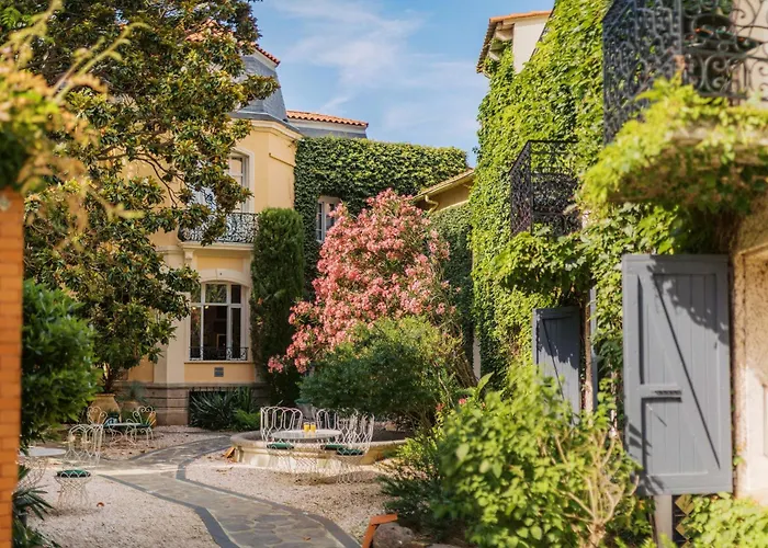 Hotel La Casa Pairal